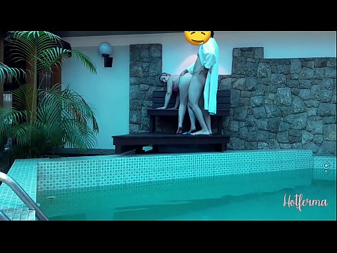 ❤️ Oga pe iranṣẹbinrin si awọn pool, sugbon ko le koju kan gbona wa %yo.https-tubsexer.ru ❤
